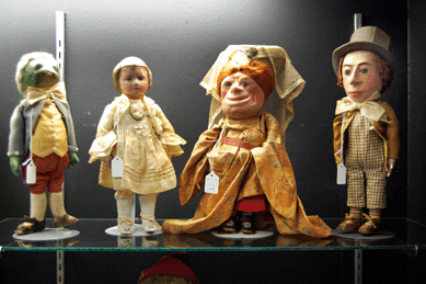 Skinner Sells Richard Wright Lifetime Collection Of Rare Dolls ...