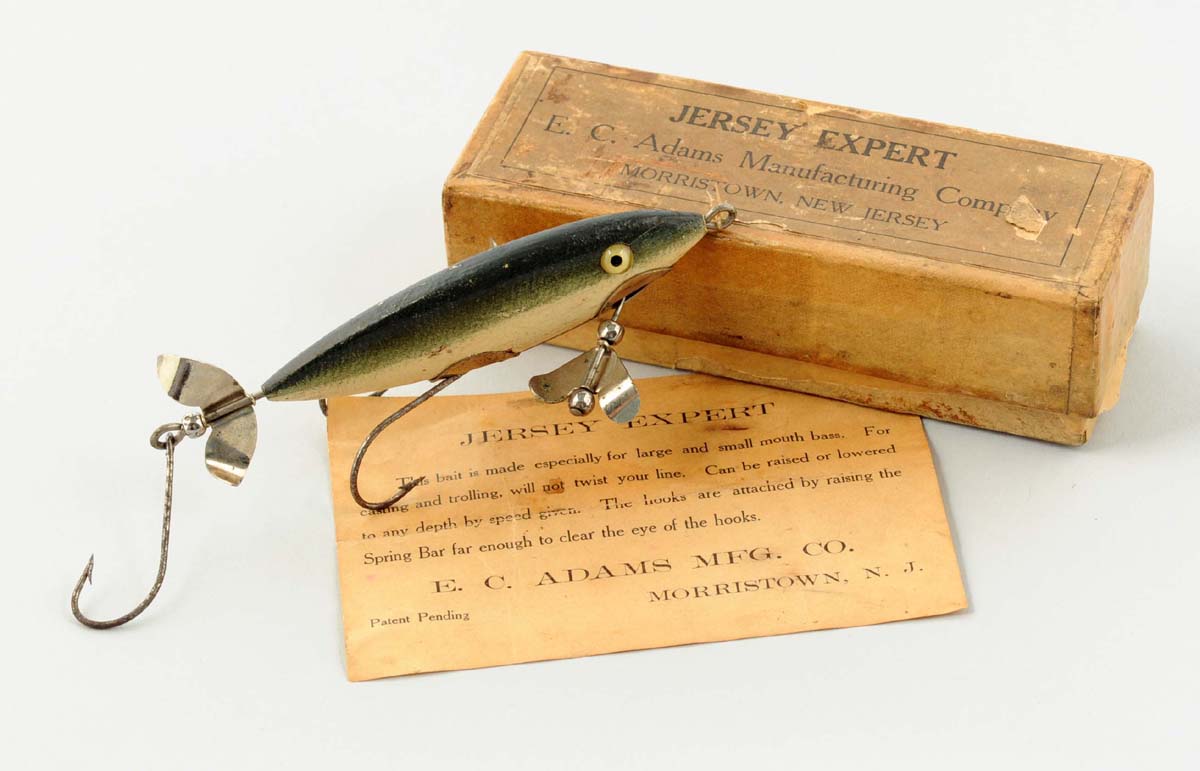 VINTAGE ??? FISHING LURE - BLADE IN BODY - YELLOW/RED