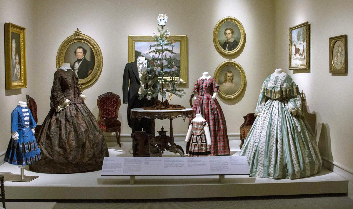 Victorian Fashion History - 1840s to 1890s