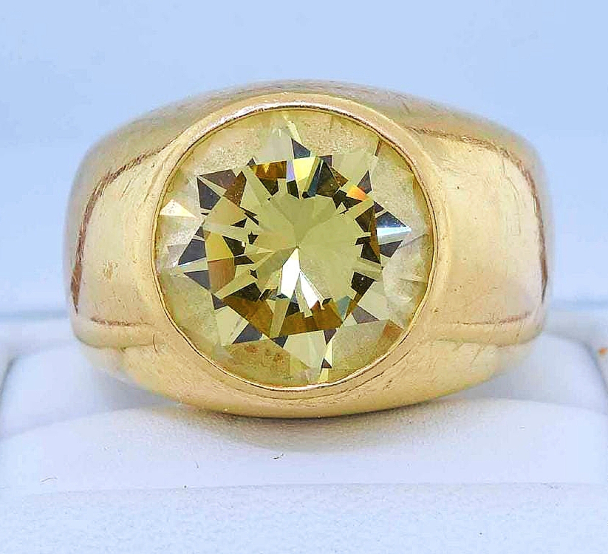 $70,800 Yellow Diamond Men’s Ring Tops A Strong Bill Smith SaleAntiques ...