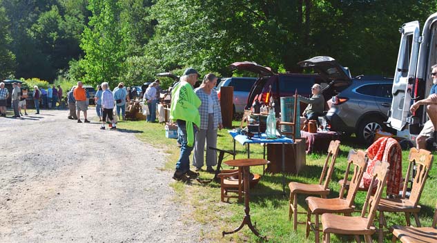 Tailgating For Treasures At Flying Pig Antiques